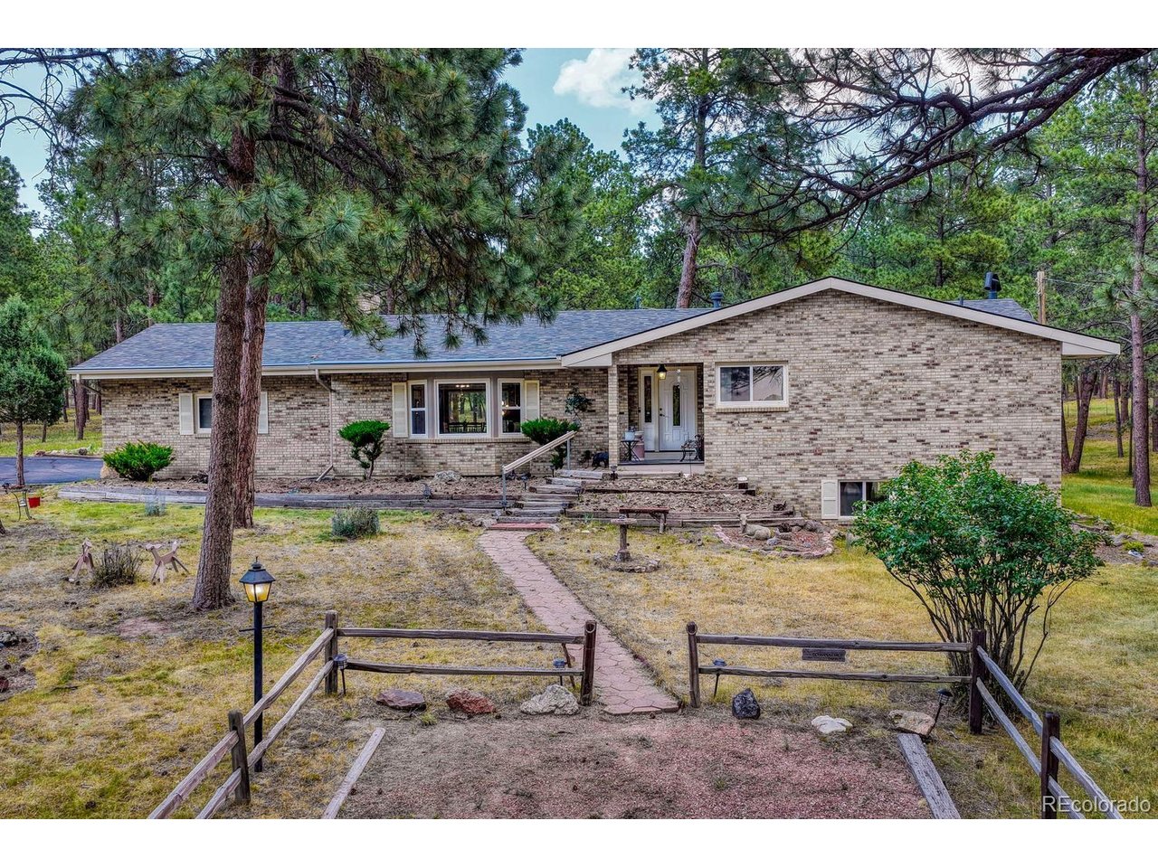 14225 Ponderosa Rd — photo