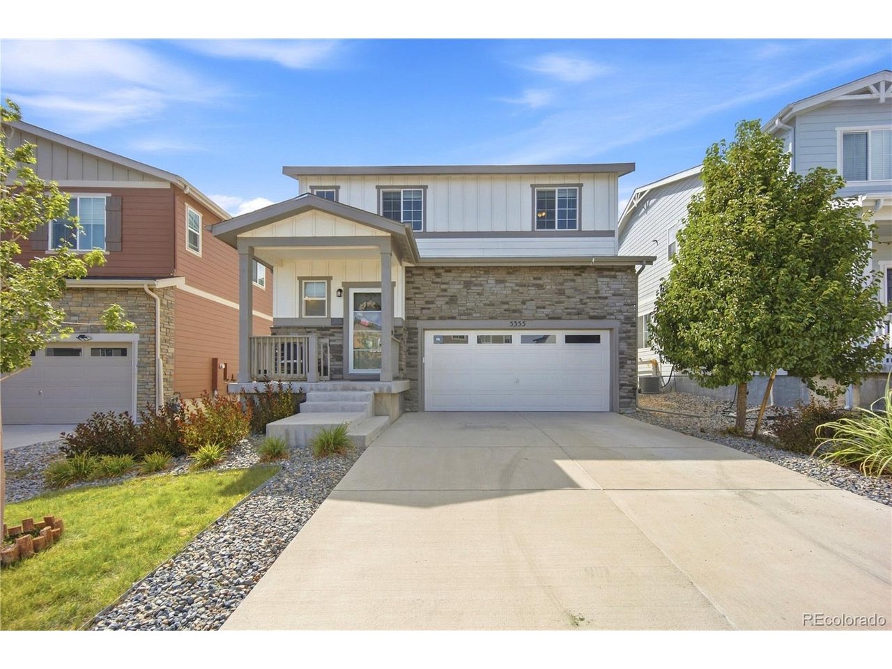 5355 Blue Lunar Ln — photo