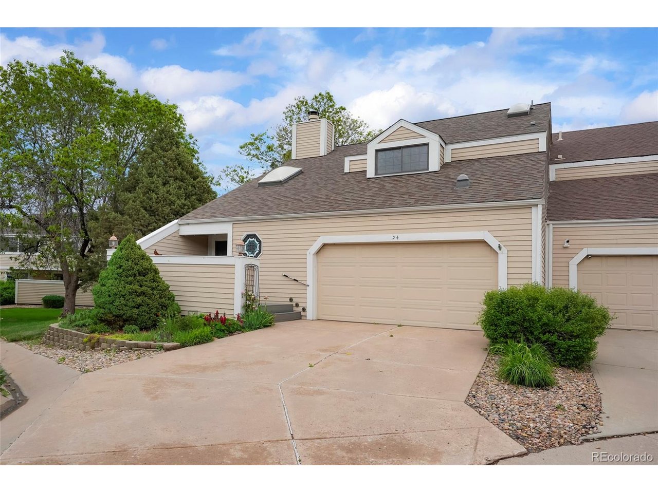 54 S Evanston Way — photo