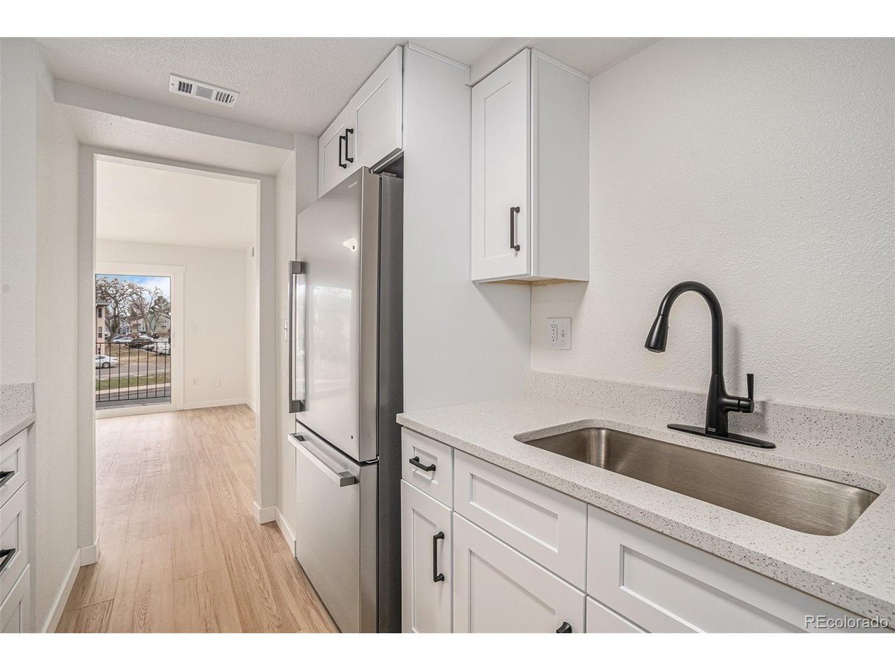 12141 Melody Dr 20-202 — photo