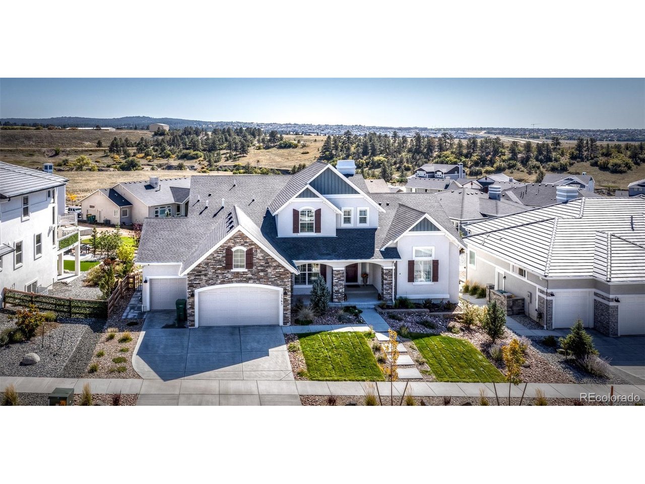 2363 Merlot Dr — photo