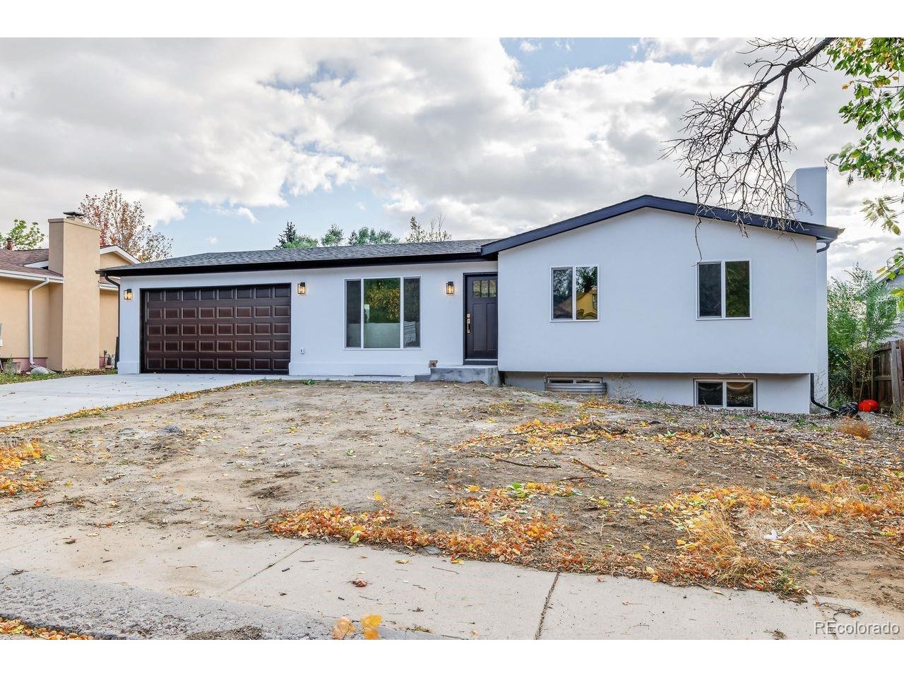4211 N Hammock Dr — photo