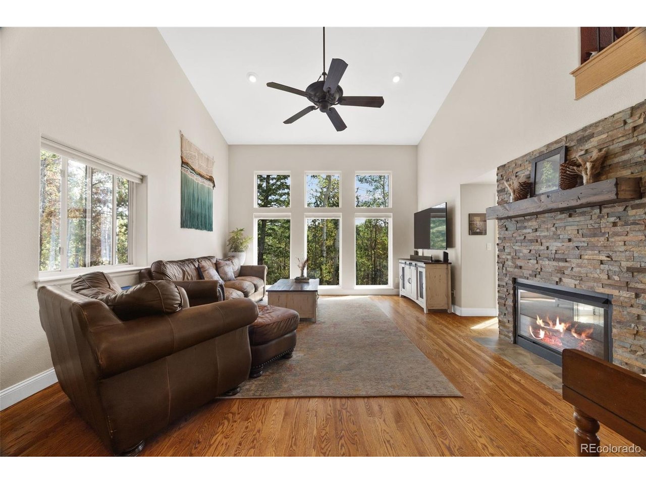 11512 Hannah Dr — photo