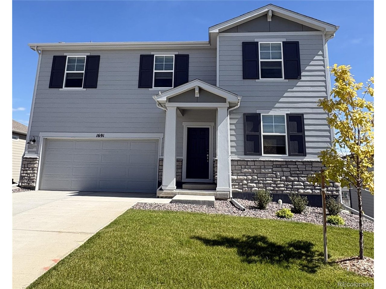 1691 Yampa River Dr — photo