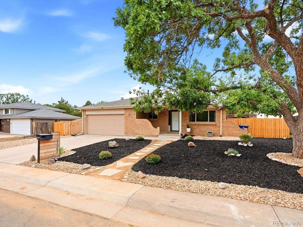 13782 Omega Cir — photo