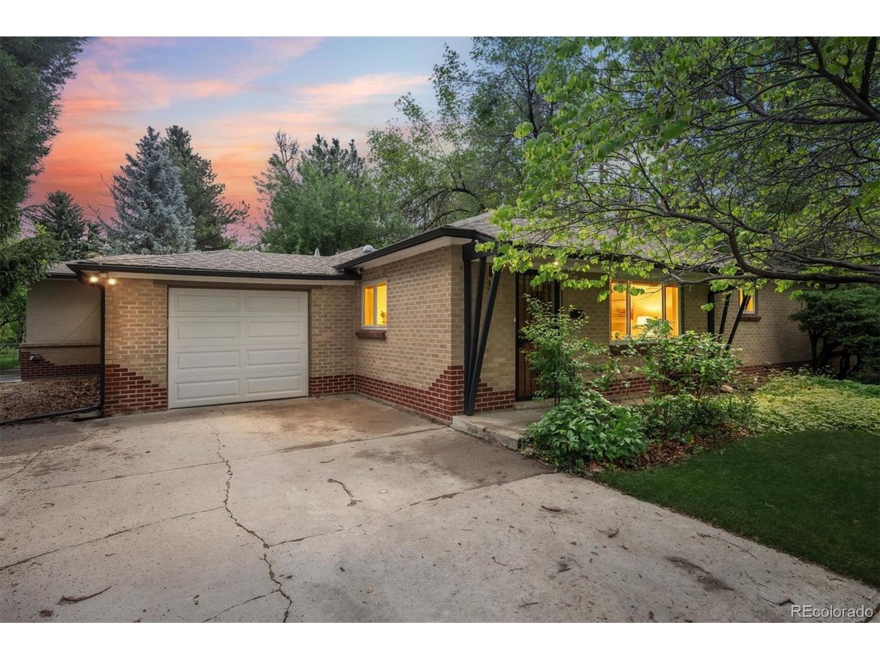 1606 Glen Bar Dr — photo