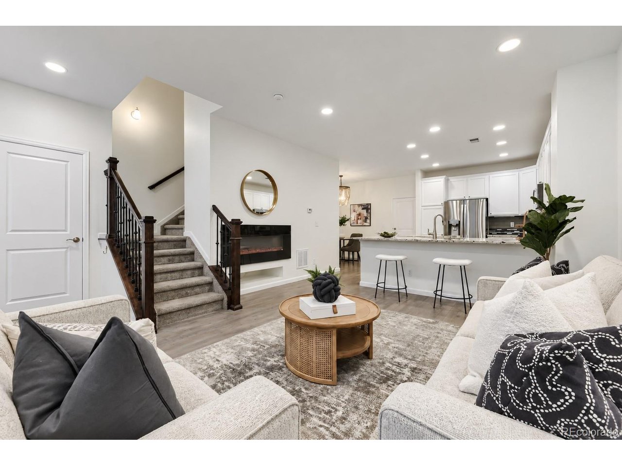 9002 E Caley Way, Englewood, CO 80111 — photo 3