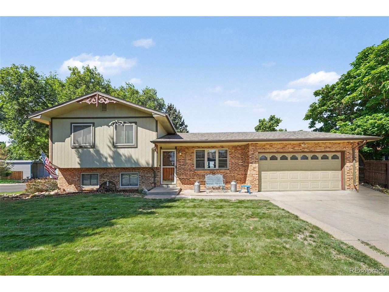 327 Maple Dr, Frederick, CO 80530 — photo 2