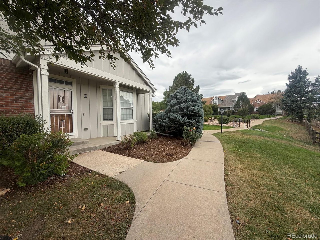 2972 W Long Dr E — photo