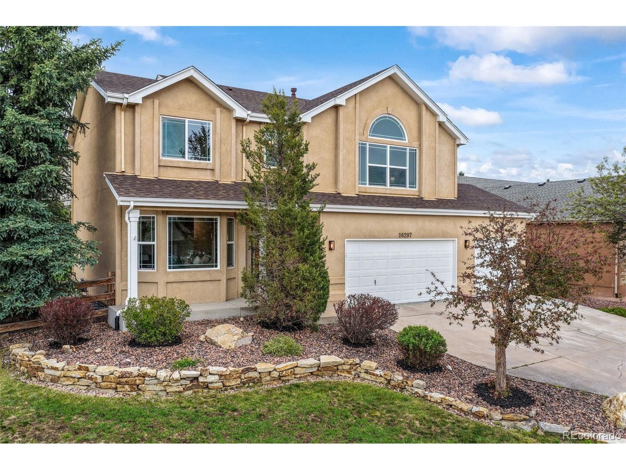 16297 Hobson Pl — photo