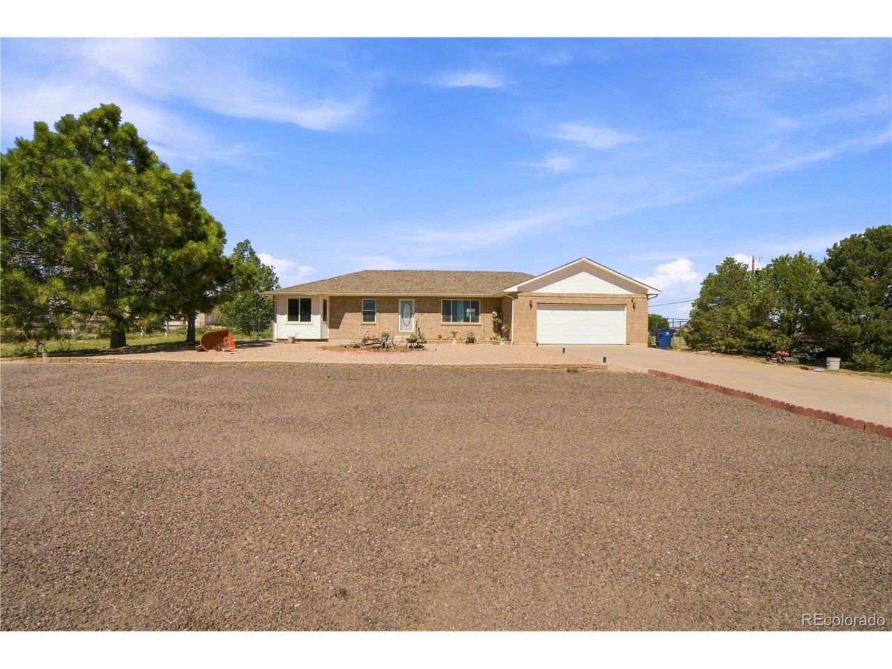 1177 Kirkwood Dr — photo