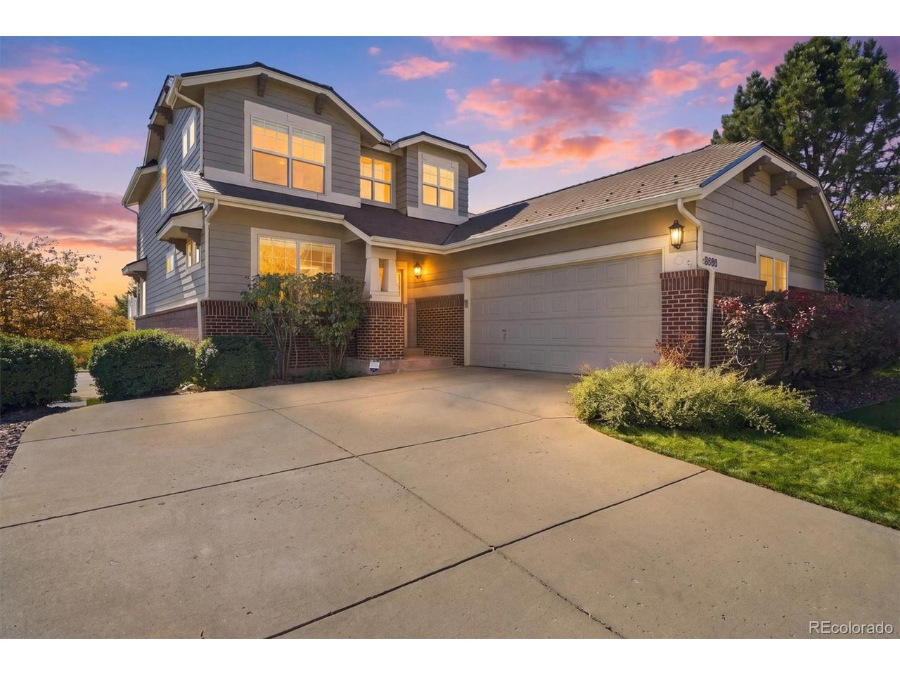 20598 E Lake Dr — photo