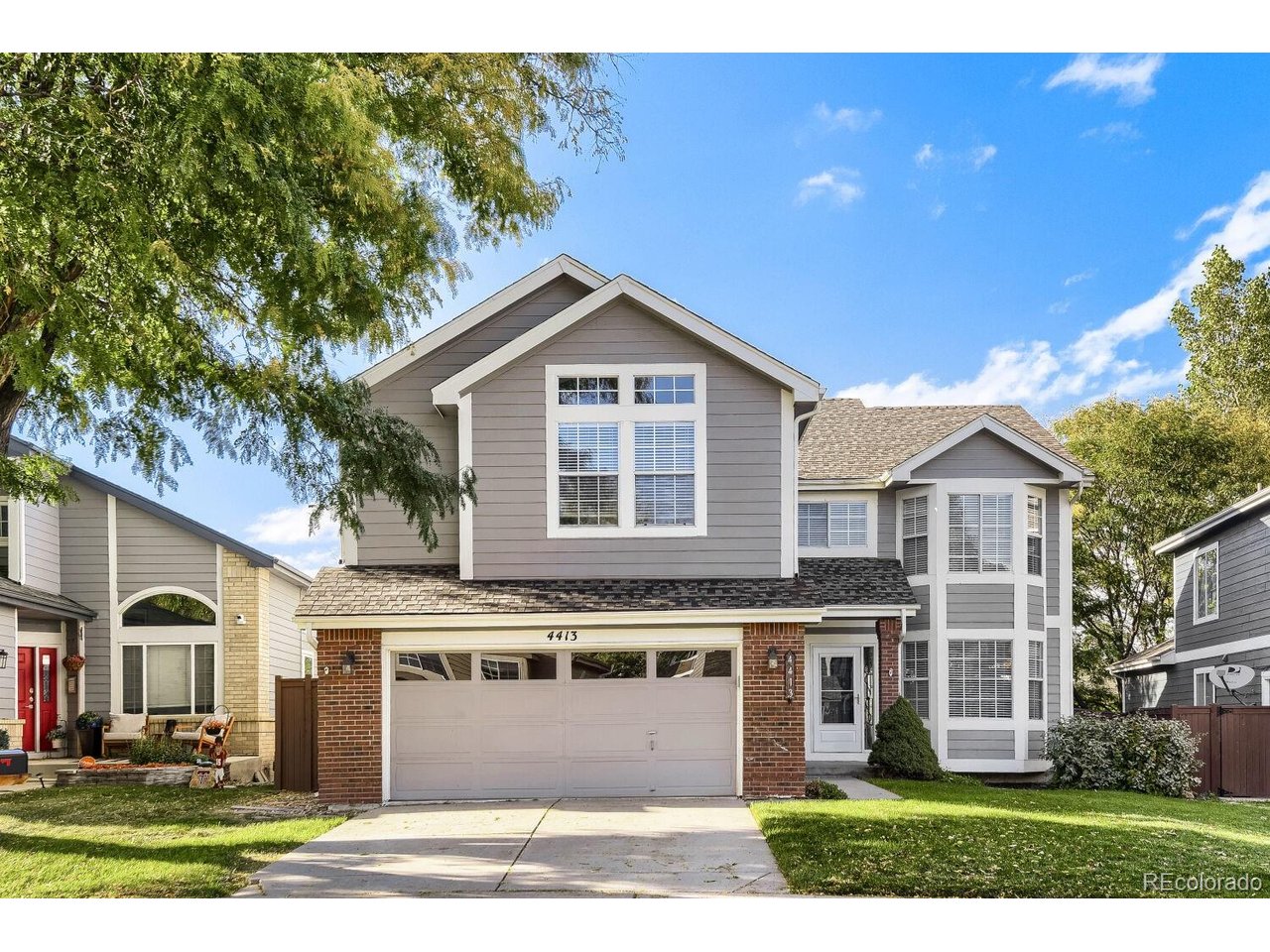 4413 W Mountain Vista Ln — photo