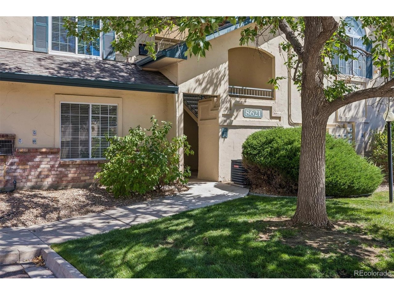 8621 E Dry Creek Rd 311 — photo