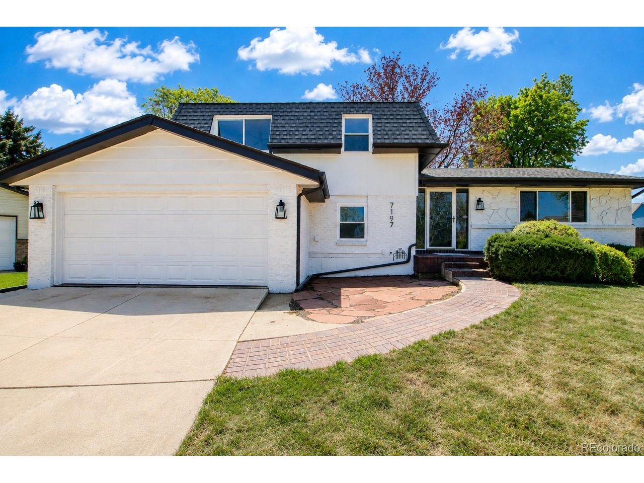7197 S Fairfax Ct — photo