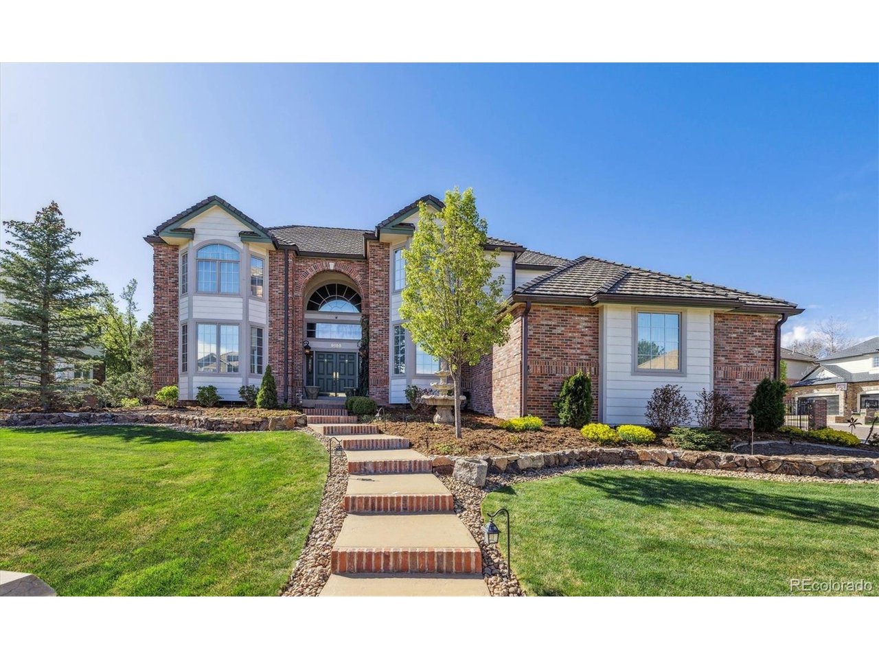 9188 Buck Hill Dr — photo