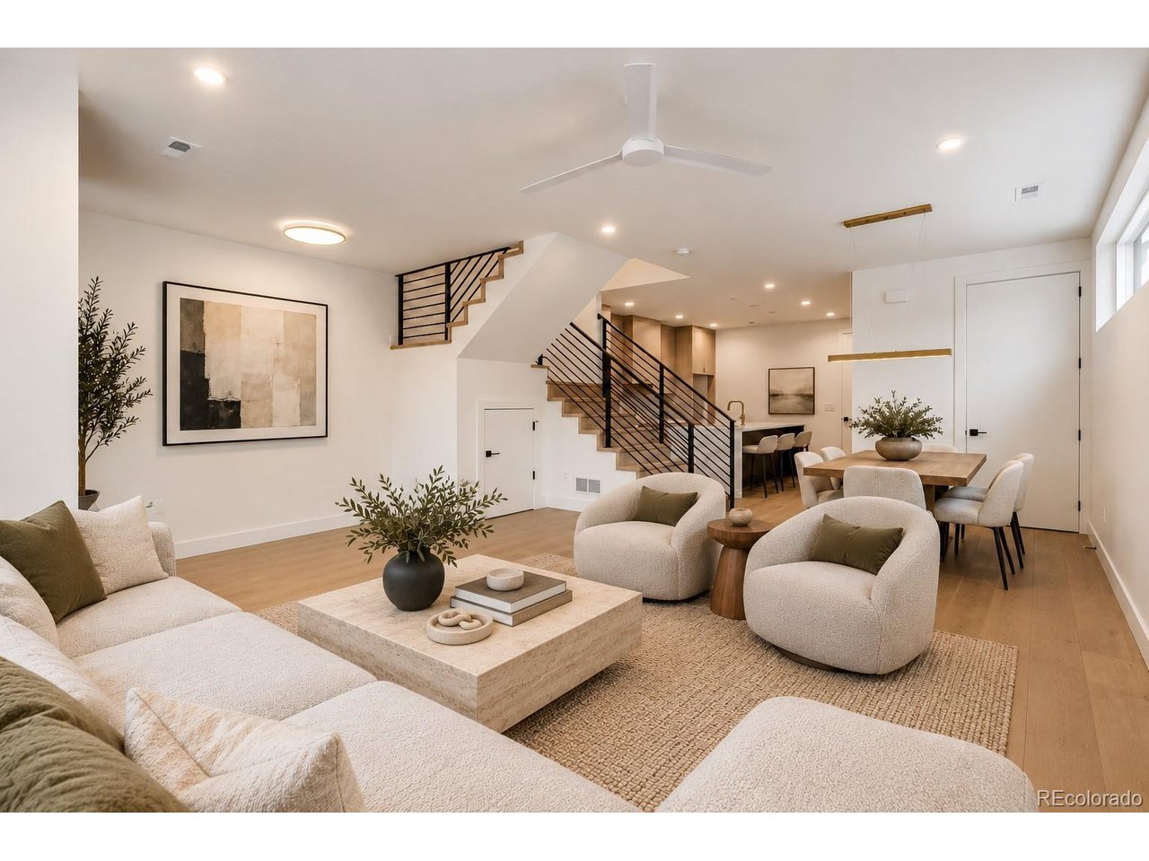 220 Acoma St Unit 101 — photo