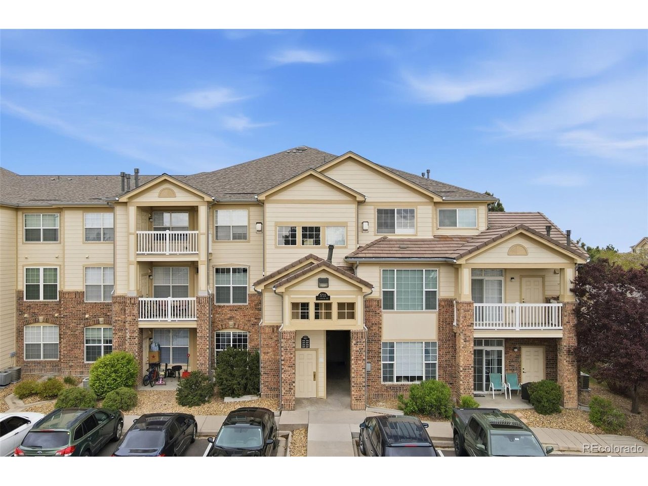 5733 N Gibralter Way 3-308 — photo