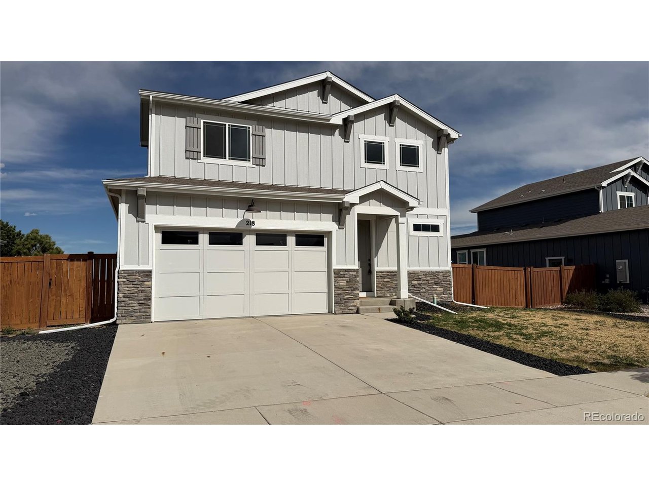 218 Cowbell Dr — photo
