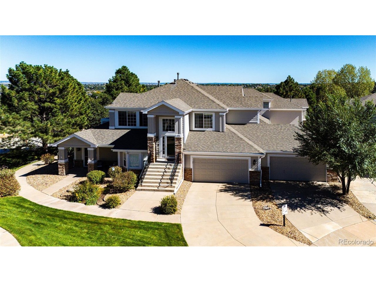 1364 Pine Ridge Ct — photo