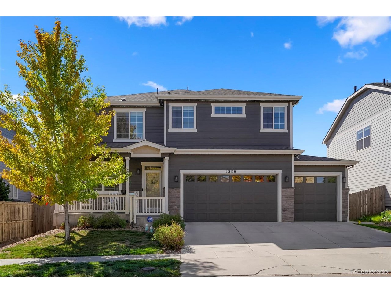 4286 Windmill Dr — photo