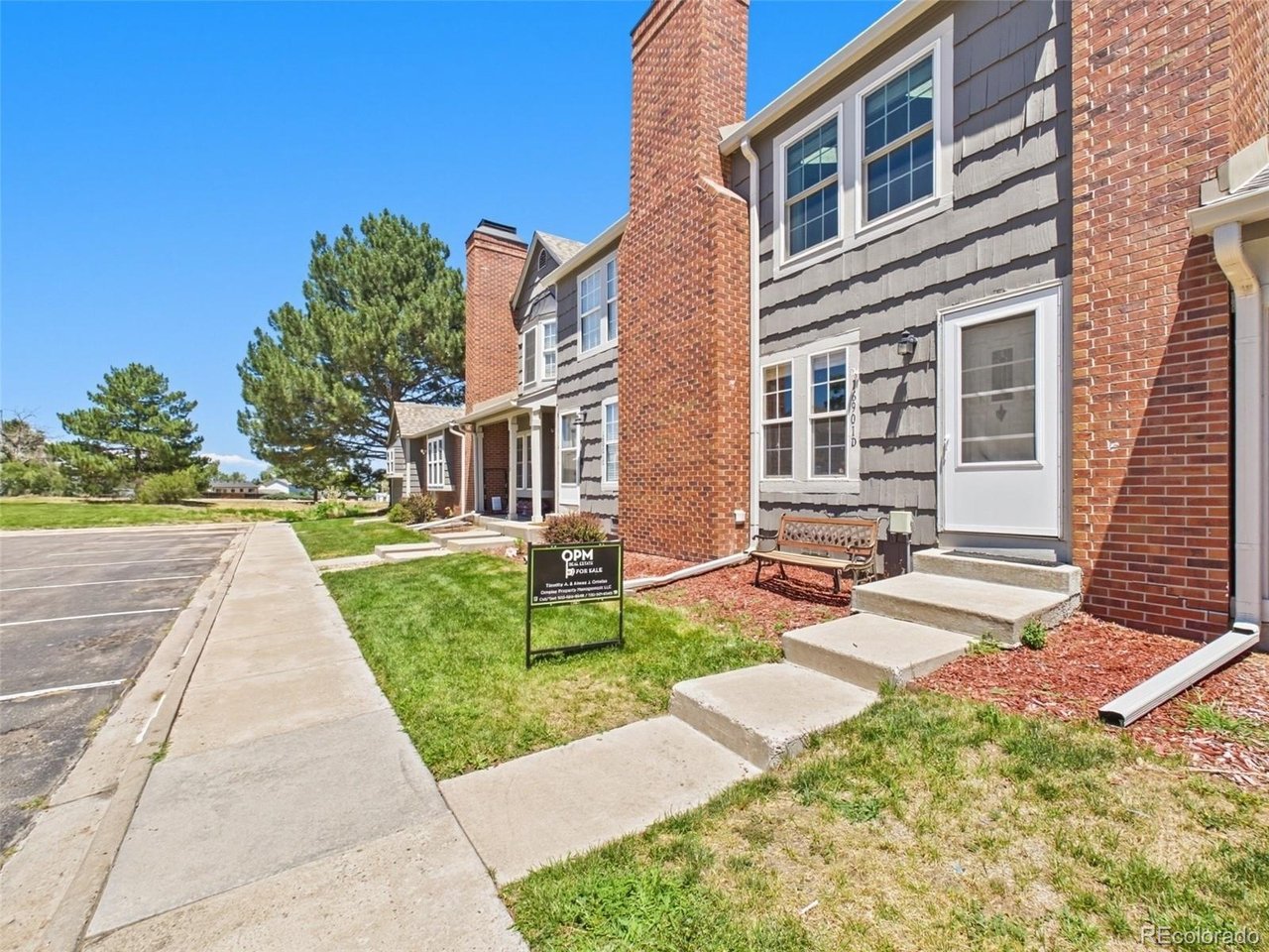 16901 E Chenango Ave #D, Aurora, CO 80015 — photo 2