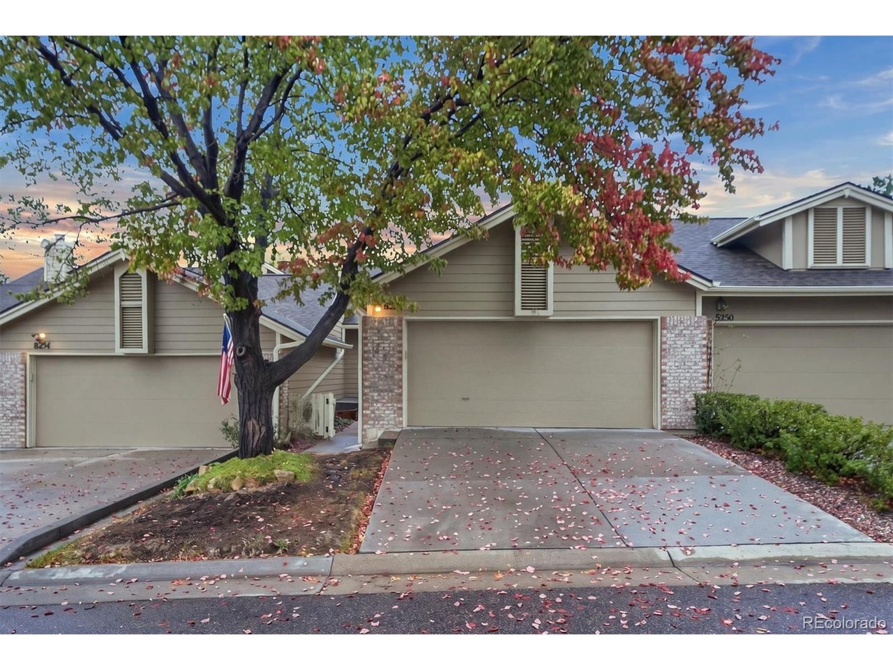 8252 S High Ct Unit 9 — photo