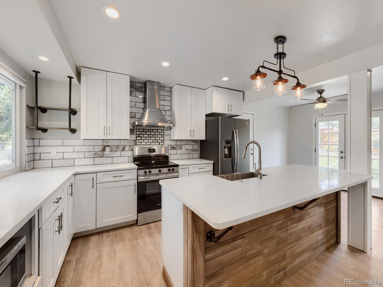 17541 E Whitaker Dr, Aurora, CO 80015 — photo 3