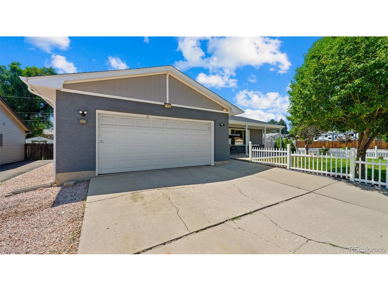 1112 Auburn Dr — photo