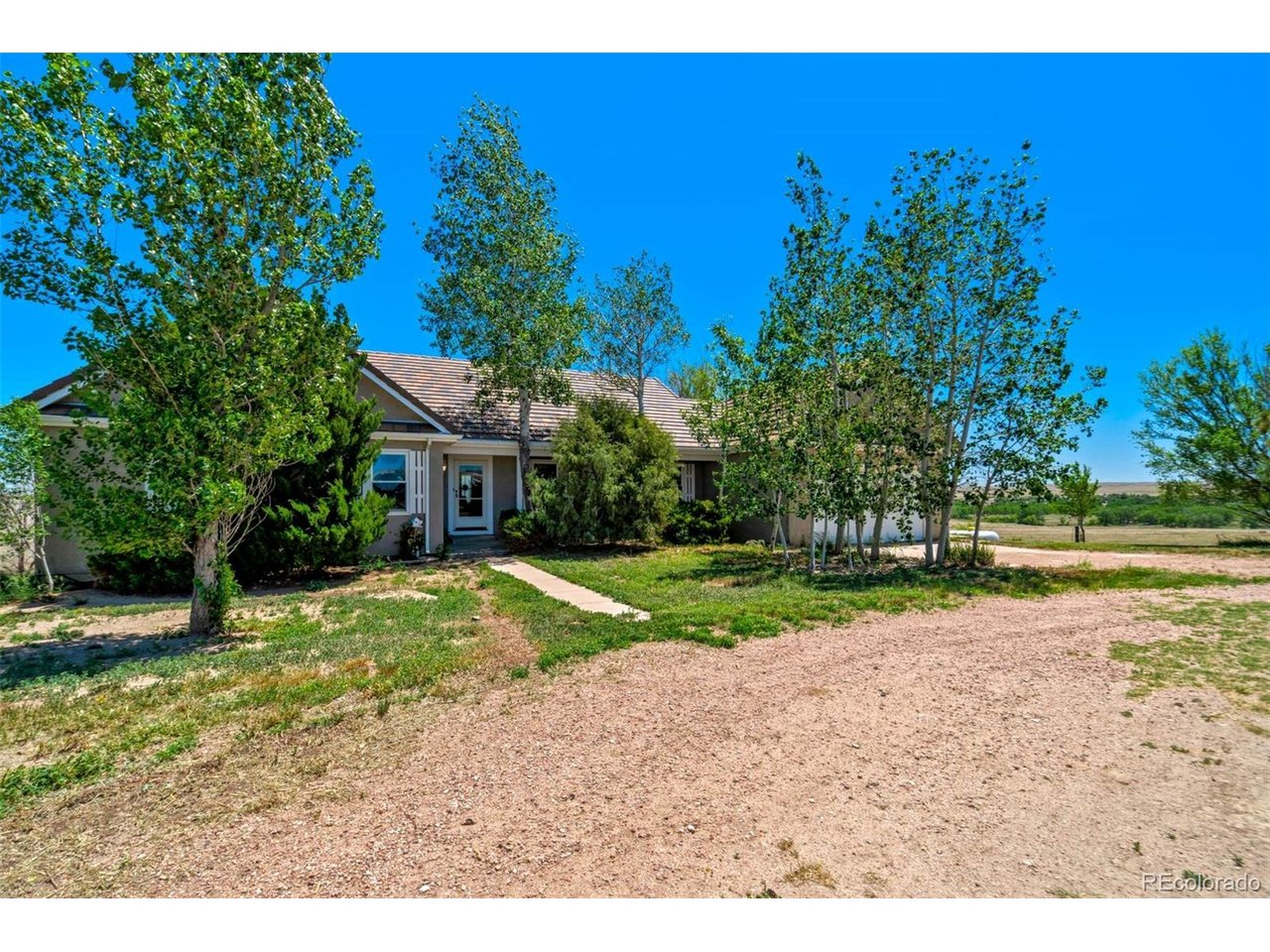 18300 County Rd 105 — photo