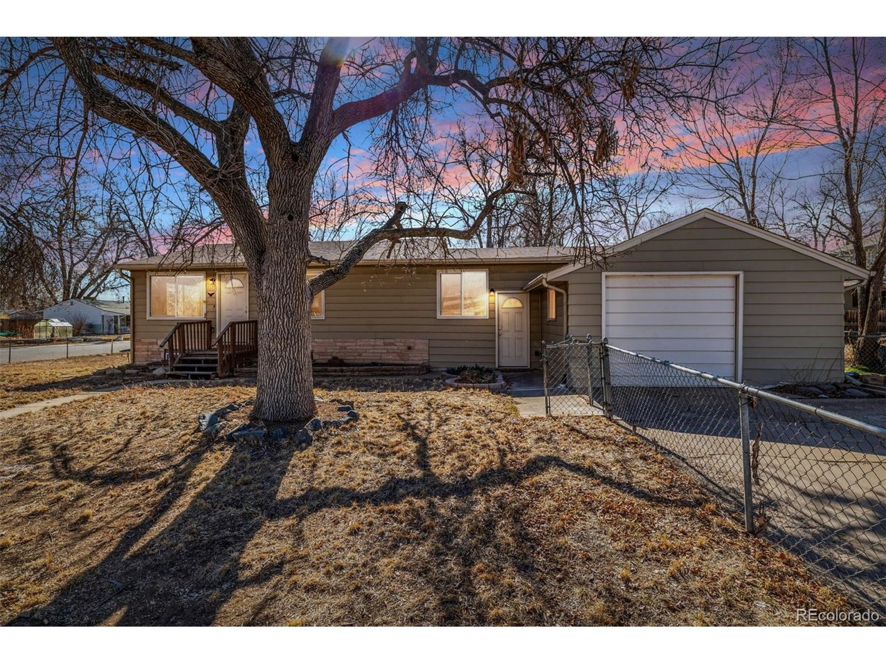 3110 W Bear Creek Dr — photo