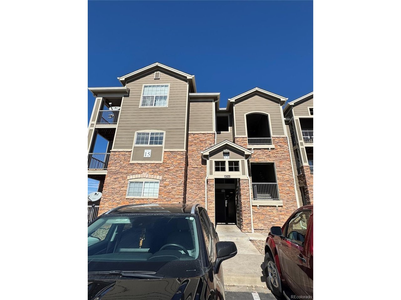 1425 Blue Sky Cir 15-204 — photo