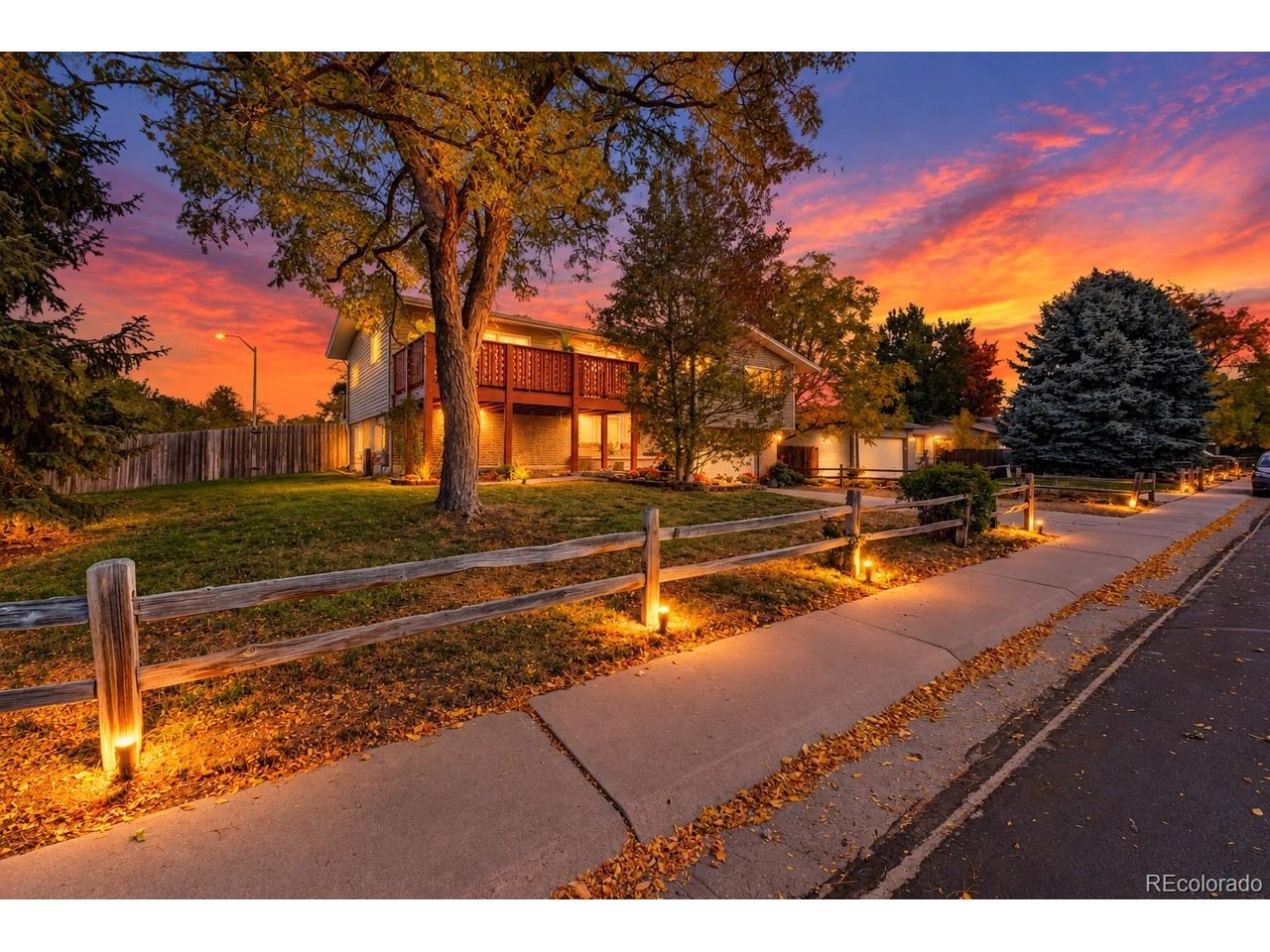 10769 W Warren Dr — photo