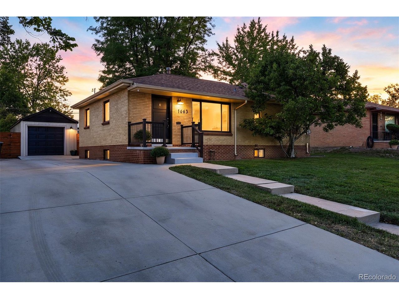 1663 S Vrain St, Denver, CO 80219