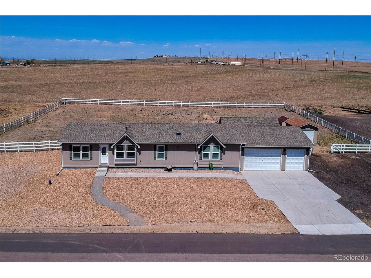 16413 Higgins Ave — photo