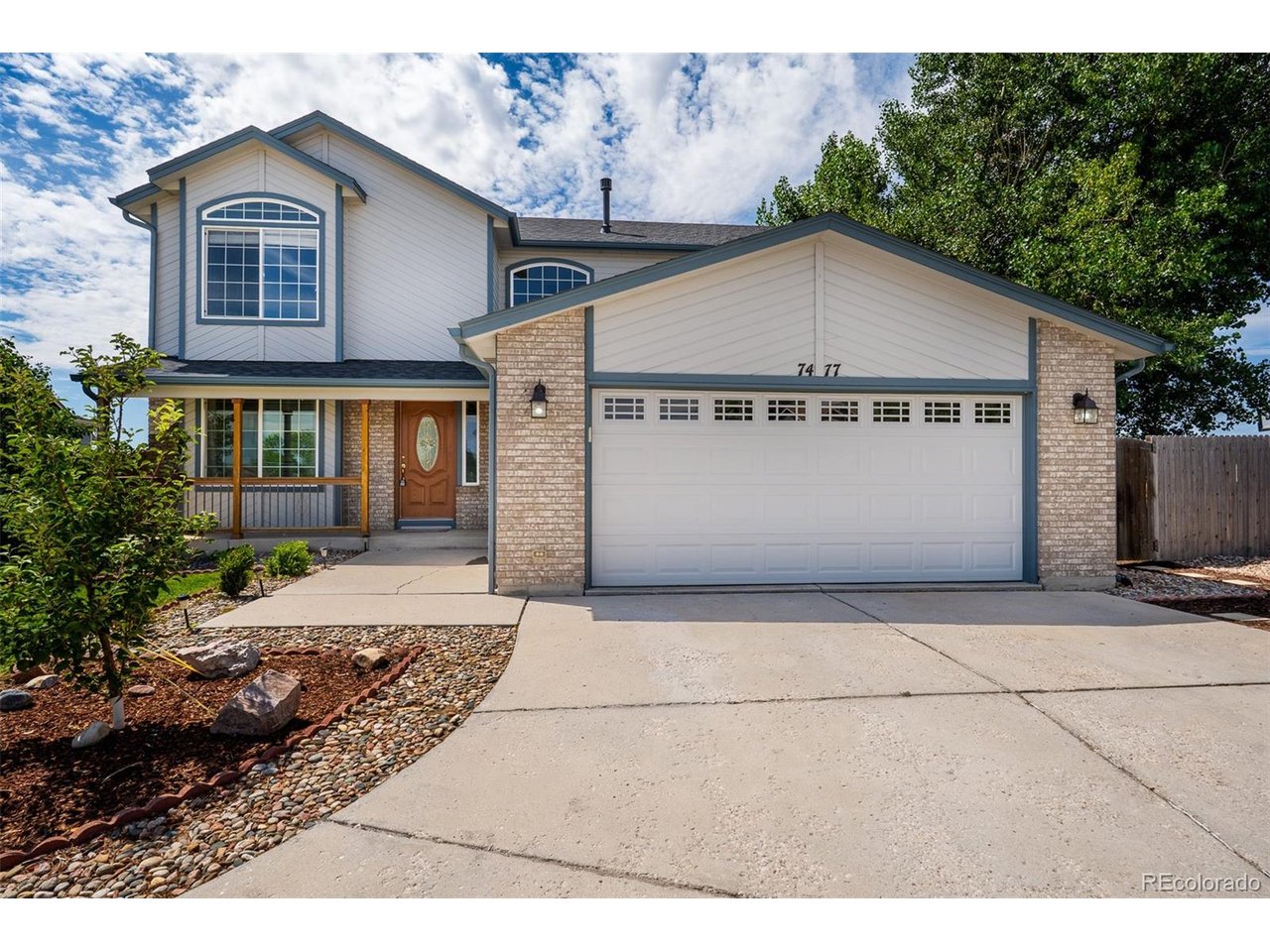 7477 Theresa Dr — photo