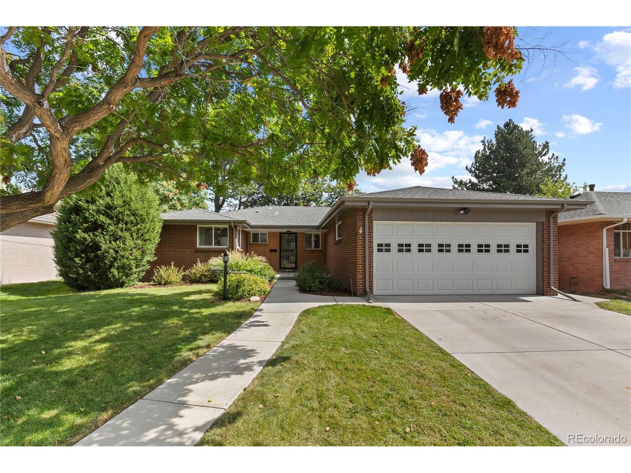 240 S Kearney St — photo