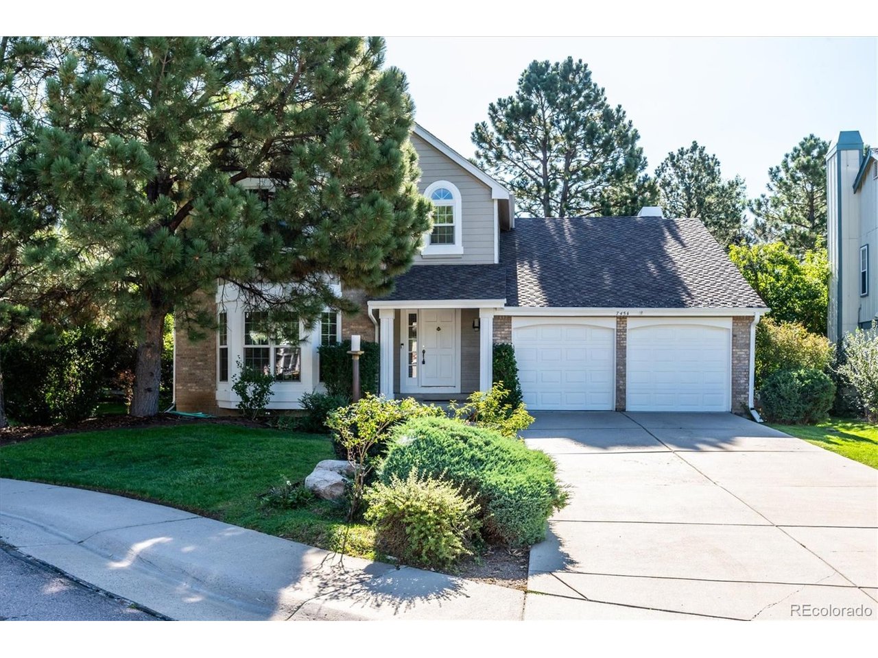 7454 Tenby Ct — photo