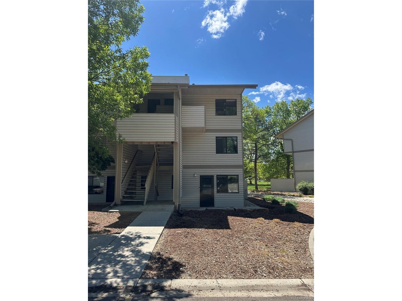 1705 Heatheridge Rd J206 — photo