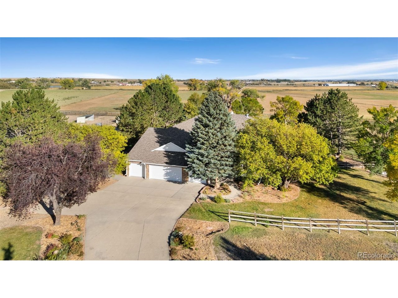 13770 Davis Ln — photo