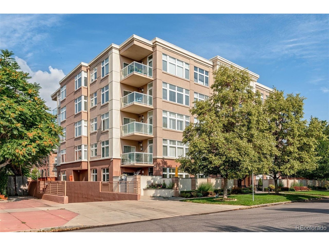 335 Detroit St Unit 303 — photo