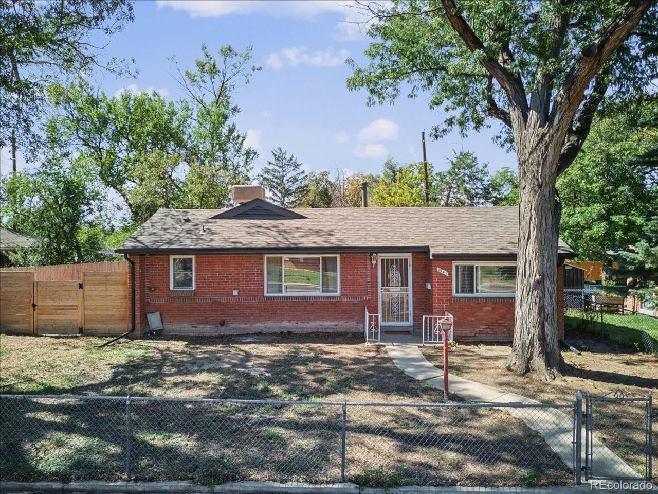 1341 Florence St — photo
