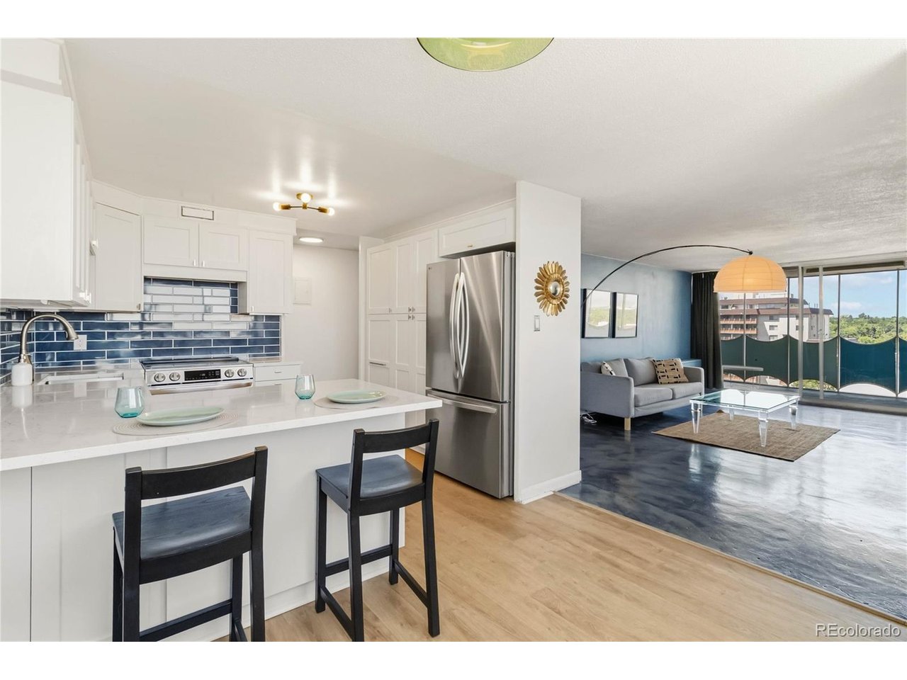 1155 N Ash St 1007 — photo