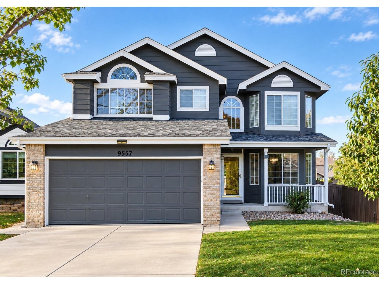 9557 Brentford Dr — photo