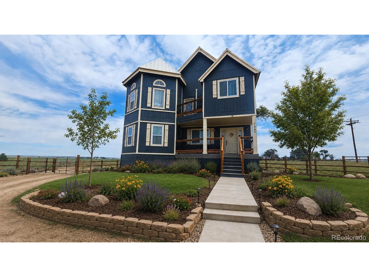 7447 County Road U — photo