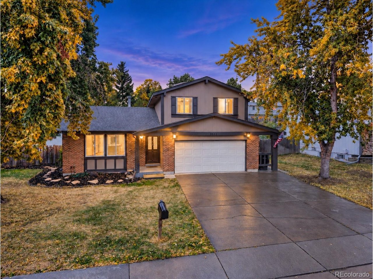 9512 Sierra Dr — photo