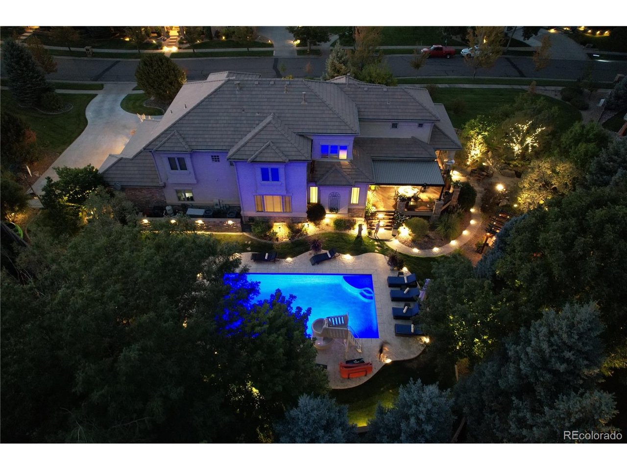 6720 W Prentice Ave — photo