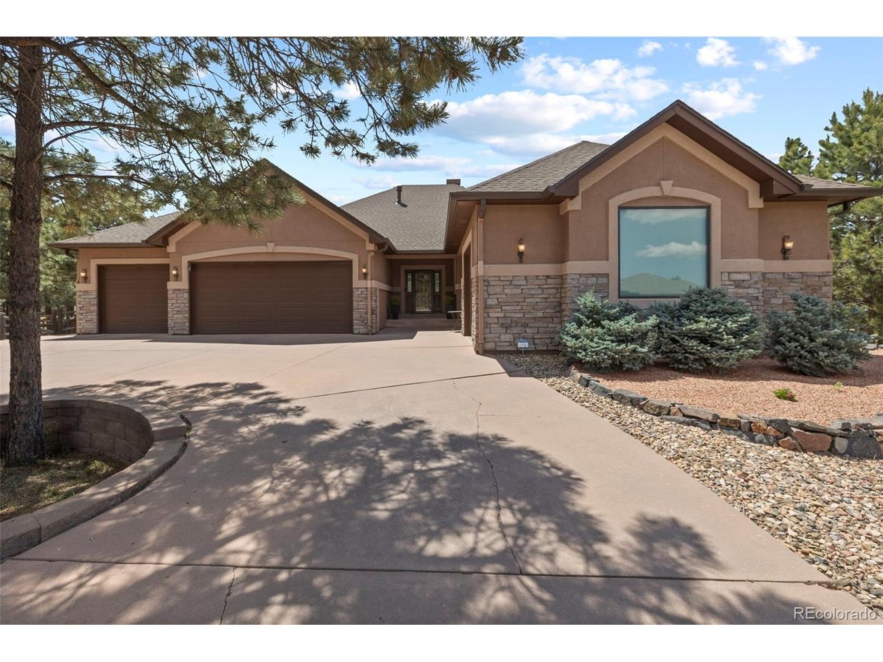 18330 Bakers Farm Rd — photo