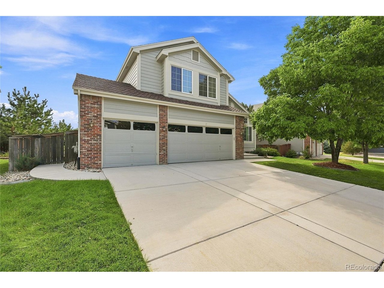 7564 Bantry Ct — photo