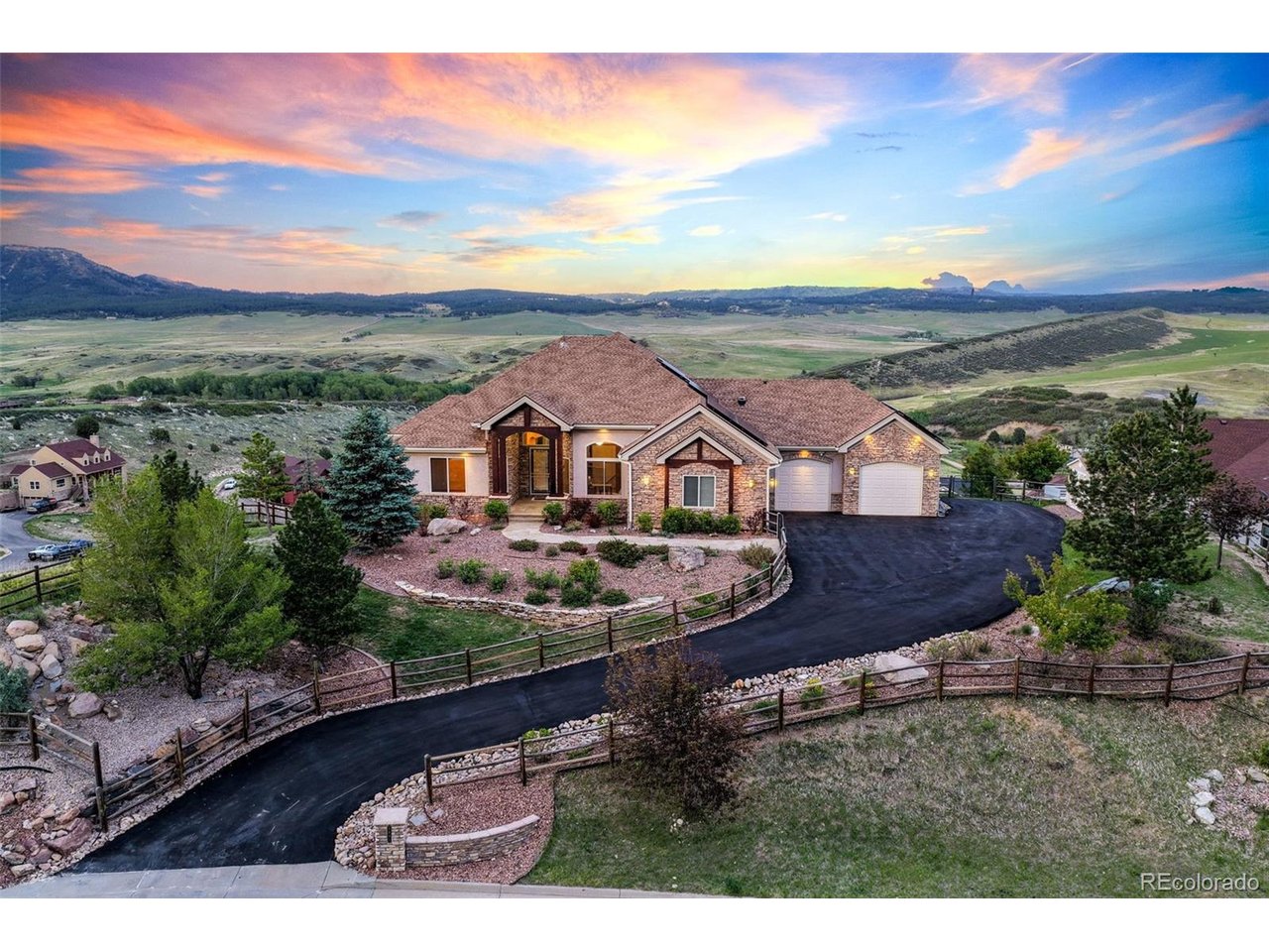 5441 Country Club Dr — photo